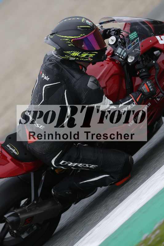 /02 28.-31.01.2025 Moto Center Thun Jerez/gruen-green/59